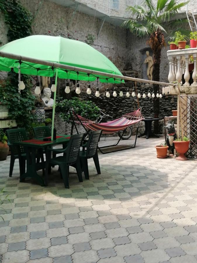 Guest House Marina Tbilisi Exterior foto
