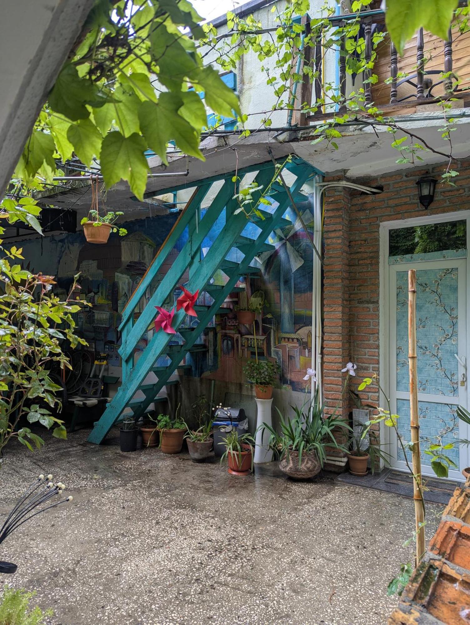 Guest House Marina Tbilisi Exterior foto