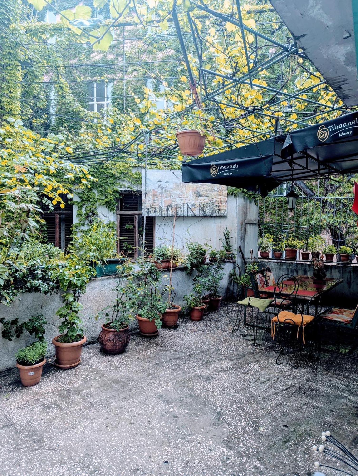 Guest House Marina Tbilisi Exterior foto