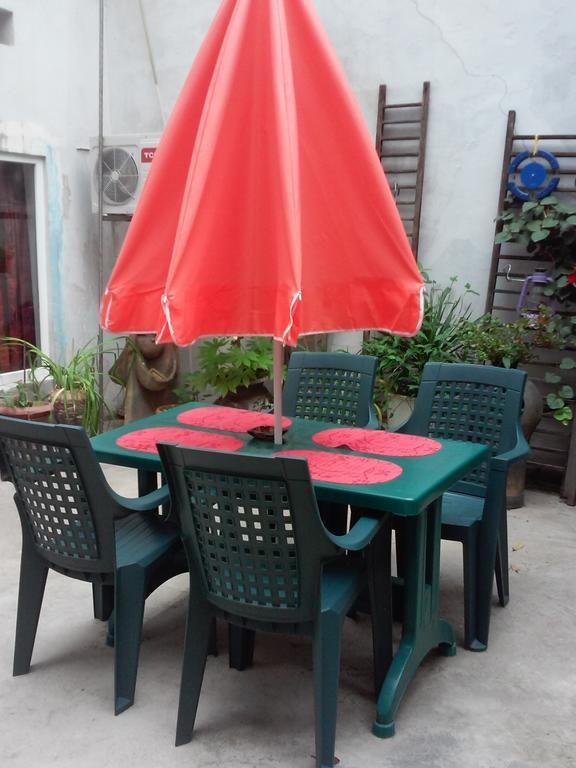 Guest House Marina Tbilisi Exterior foto